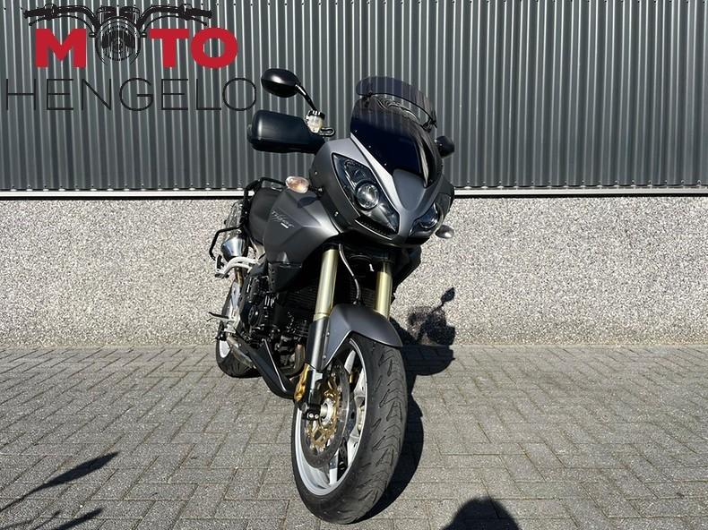 Triumph TIGER 1050 ABS (bj 2010), Triumph Motocycles, Bedrijf, Triumph.Benelux@triumph.co.uk, Toermotor