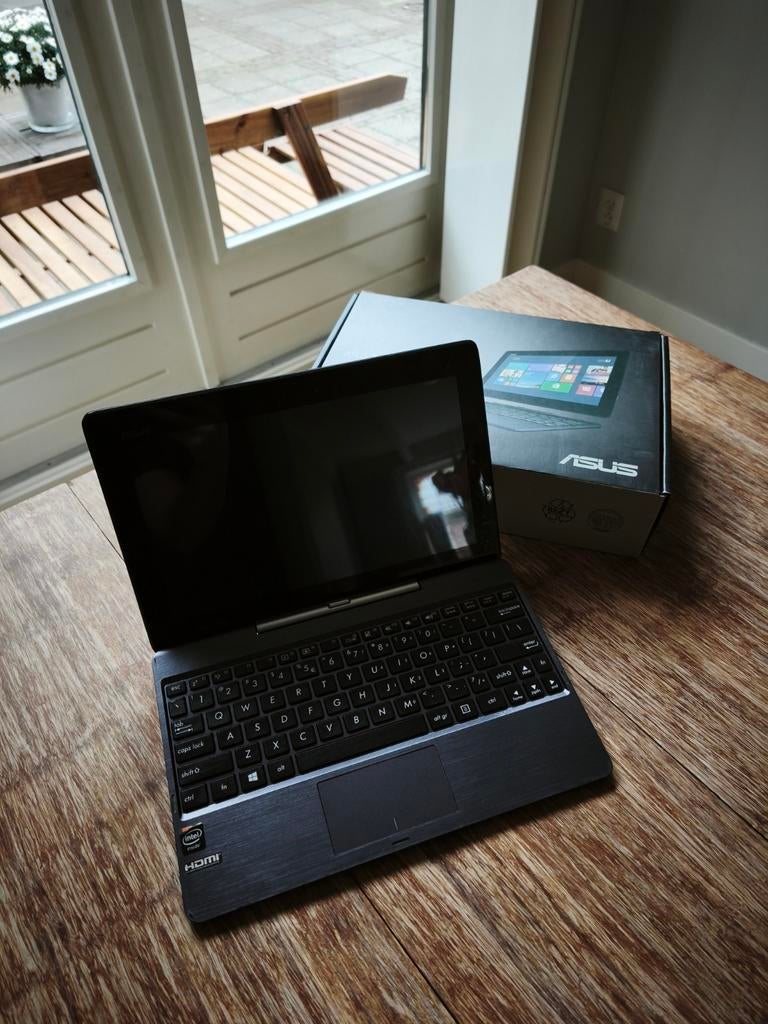 Asus T100TAM Transformer Book laptop, Computers en Software, Windows Laptops, Gebruikt, Qwerty, 10 inch of minder, Met touchscreen