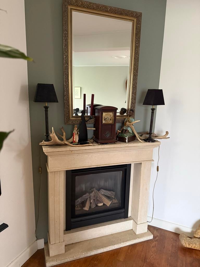 € 100,00 Helex gashaard met zandstenen schouw, Huis en Inrichting, Ophalen of Verzenden, Zo goed als nieuw, Inbouwhaard, Gashaard