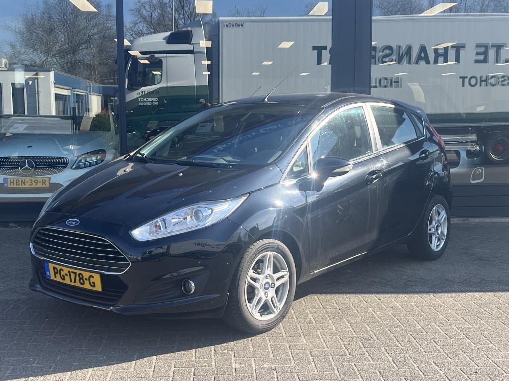 Ford Fiesta 1.0 EcoB. Titanium, 5 deurs, airco! (bj 2013), Auto's, Euro 5, 125 pk, Handgeschakeld, 550 kg