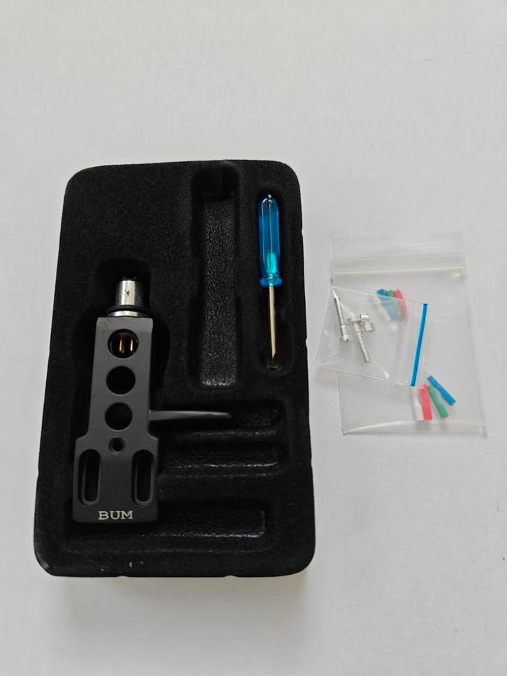 BUM Headshell voor Platenspeler - Nieuw in Doos, Audio, Tv en Foto, Platenspelers, Nieuw, Platenspeler-onderdeel, Overige merken