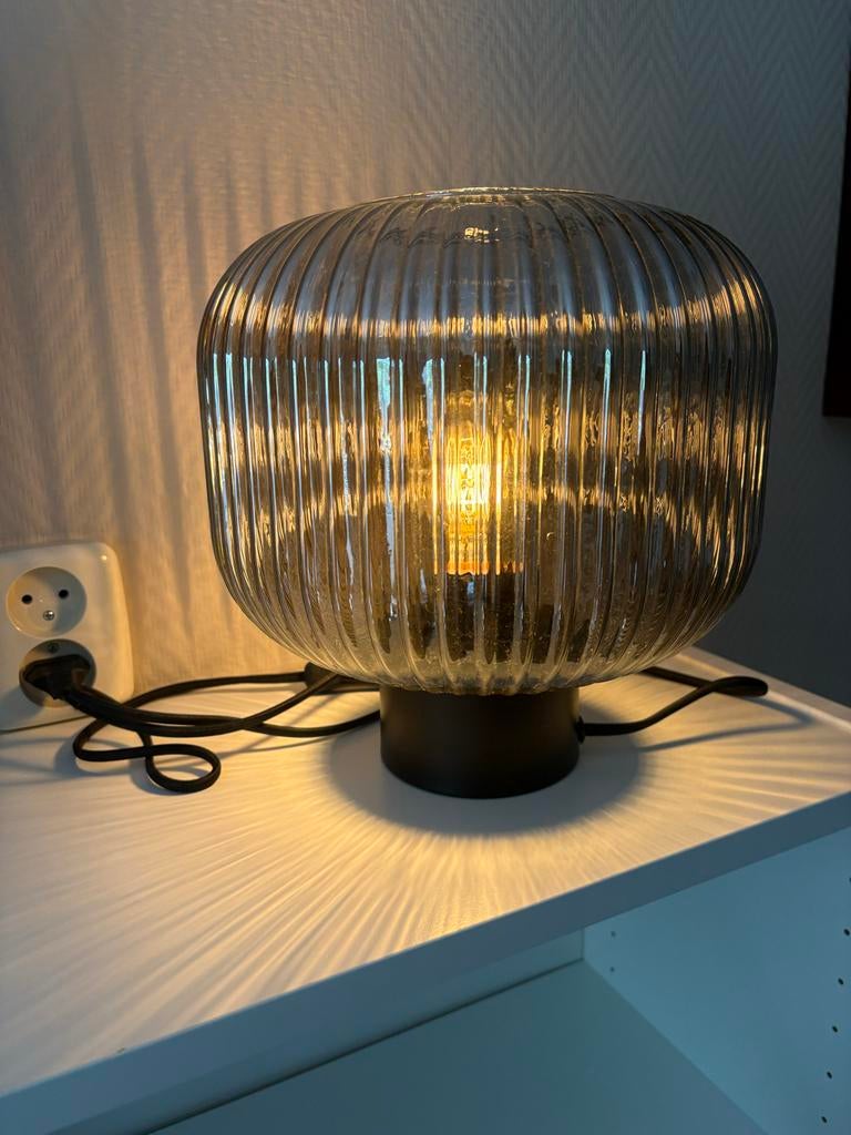 Tafellamp Fonq met geribbeld glas, Ophalen, Zo goed als nieuw, Glas, Minder dan 50 cm