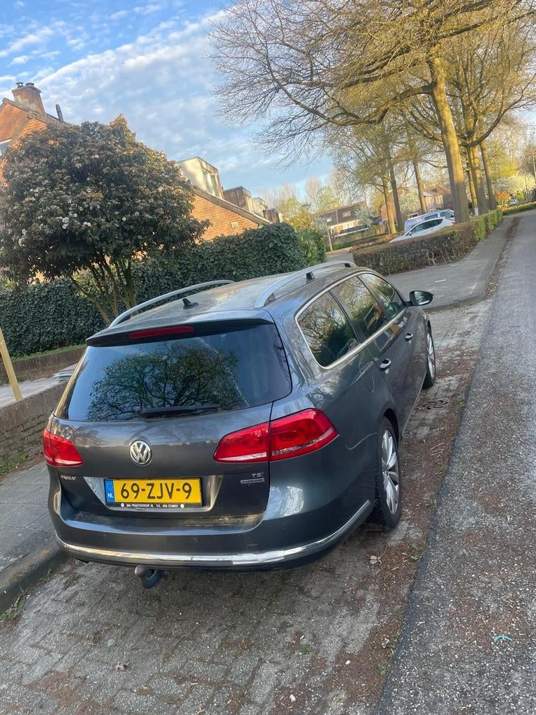 Volkswagen Passat 1.4 TSI 90KW Variant DSG 2012 Grijs, Auto's, Volkswagen, Euro 5, Stof, 122 pk, Origineel Nederlands