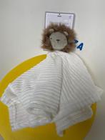 426 modern baby doek doekje wit leeuw, Ophalen of Verzenden, Nieuw, Overige typen
