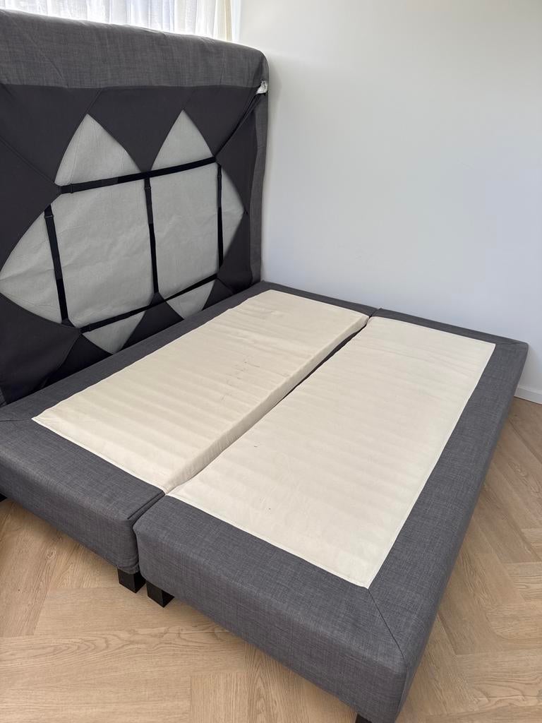 Ikea boxspring bed 160x200 - Comfortabel en ruim, Huis en Inrichting, Slaapkamer | Boxsprings, Ophalen, Gebruikt, Tweepersoons