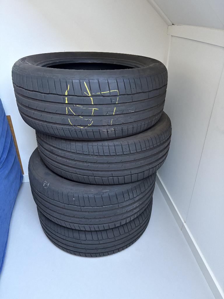 Hankook zomerbanden, Auto-onderdelen, Banden en Velgen, Gebruikt, 255 mm, Band(en), Personenwagen