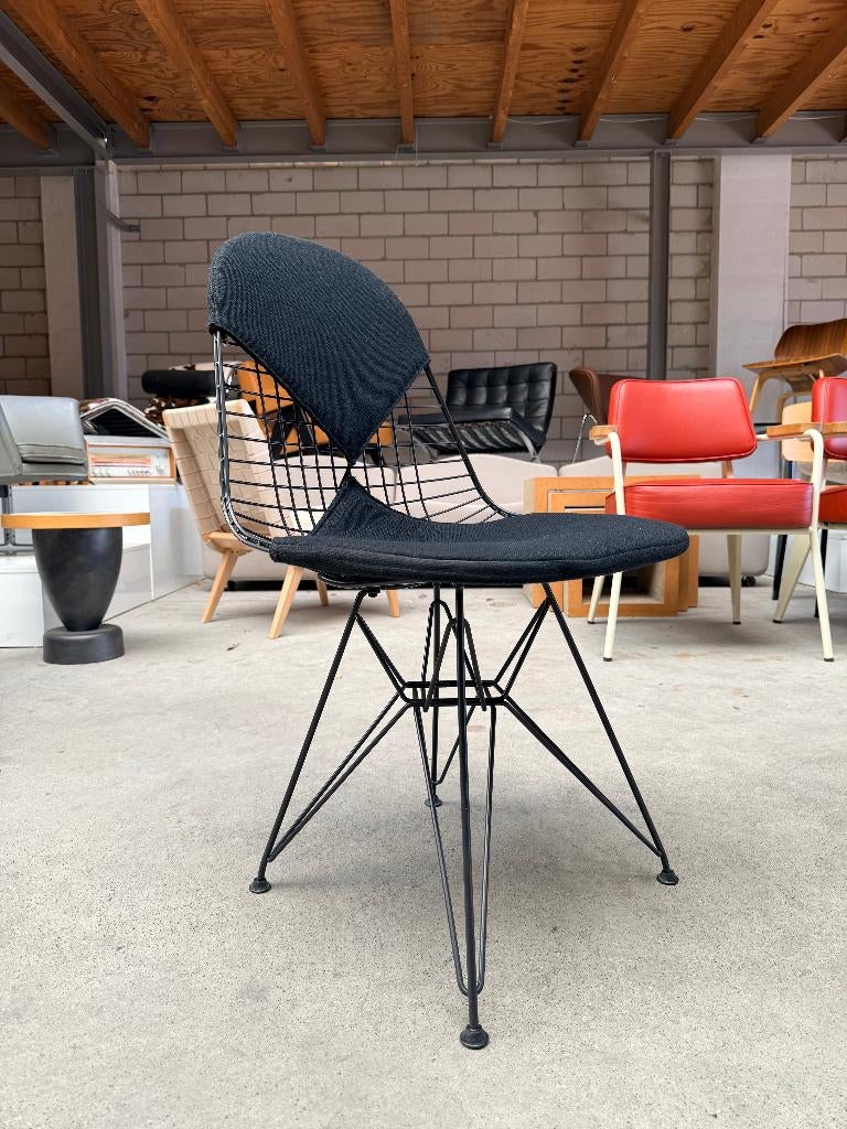 Vitra Eames Wire chair DKR-2 met "bikinikussen", Ophalen, Gebruikt, Zwart, X