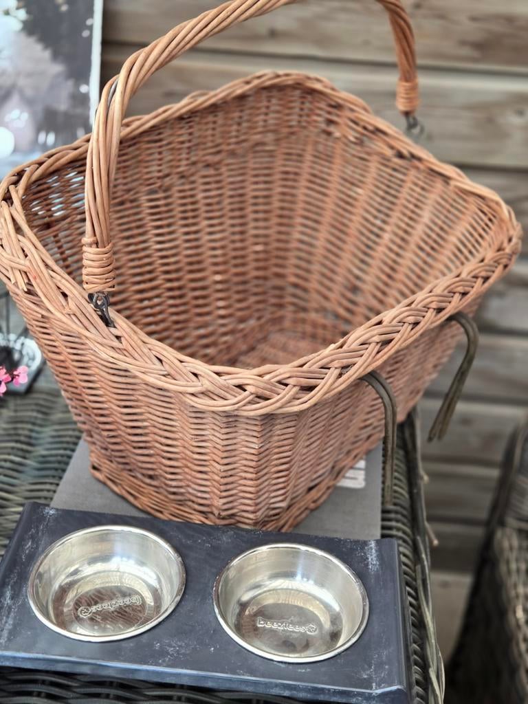 Fiets Mandje gratis Voor de boodschappen of klein hondje, Ophalen of Verzenden, Gebruikt