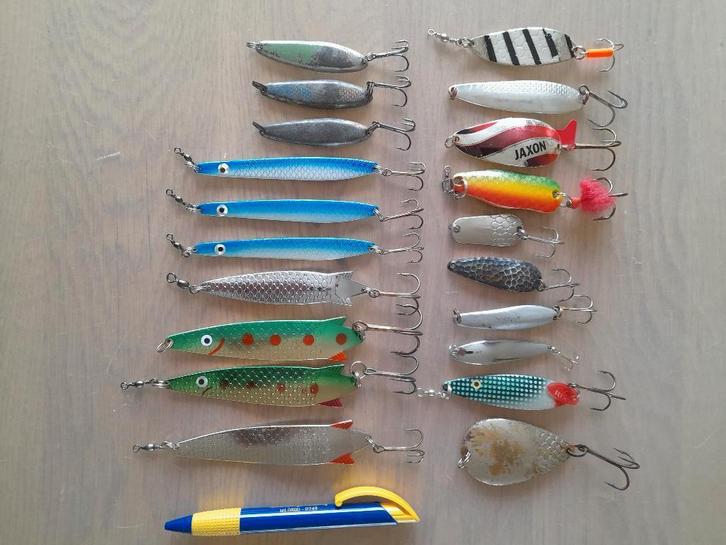 KOOPJE 20 diverse lepels verschillende gewichten en maten, Watersport en Boten, Hengelsport | Algemeen, Zo goed als nieuw, Kunstaas