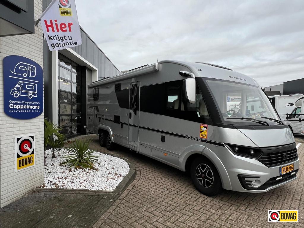 Adria Sonic Supreme 810 SL Full option, E&P, Airco,, Fiat, Vloeistofverwarming, Bedrijf, Diesel