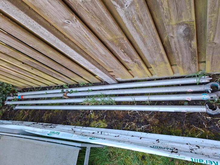 Schoren 2x305, 2x263,5 hart op hart maat, Doe-het-zelf en Verbouw, Steigers, Gebruikt, Rolsteiger of Kamersteiger, 5 meter of hoger