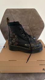 Dr. Martens Sinclair Decayed Roses - Maat 39, Ophalen, Zwart, Lage of Enkellaarzen, Zo goed als nieuw