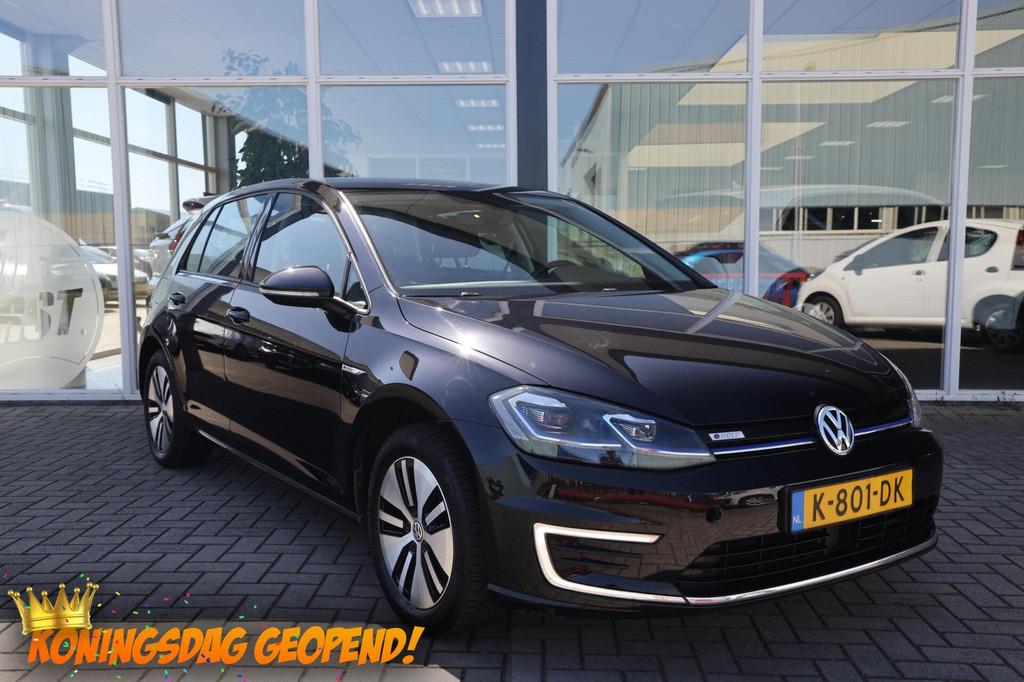 Volkswagen e-Golf E-DITION|Navi|ACC|PDC|, Auto's, Volkswagen, 136 pk, Gebruikt, Parkeersensor, 231 km