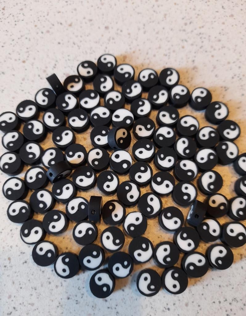 Yingyang polymeer kralen, Ophalen of Verzenden, Nieuw, Kraal