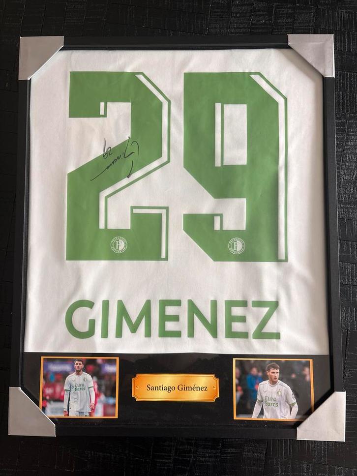 Gesigneerd Feyenoord shirt Santiago Giménez ingelijst, Verzamelen, Sportartikelen en Voetbal, Zo goed als nieuw, Shirt, Feyenoord