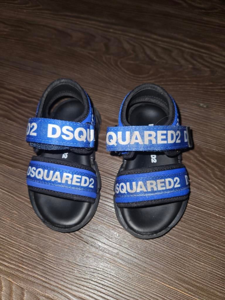 DSQUARED sandalen maat 21, Kinderen en Baby's, Schoentjes, Dsquared2, Ophalen of Verzenden, Zo goed als nieuw
