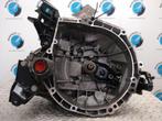 PEUGEOT 208 1.2 VTi Envy  TRANSMISSIE / VERSNELLINGSBAK 2014, Ophalen of Verzenden, Gebruikt, Stiba lid