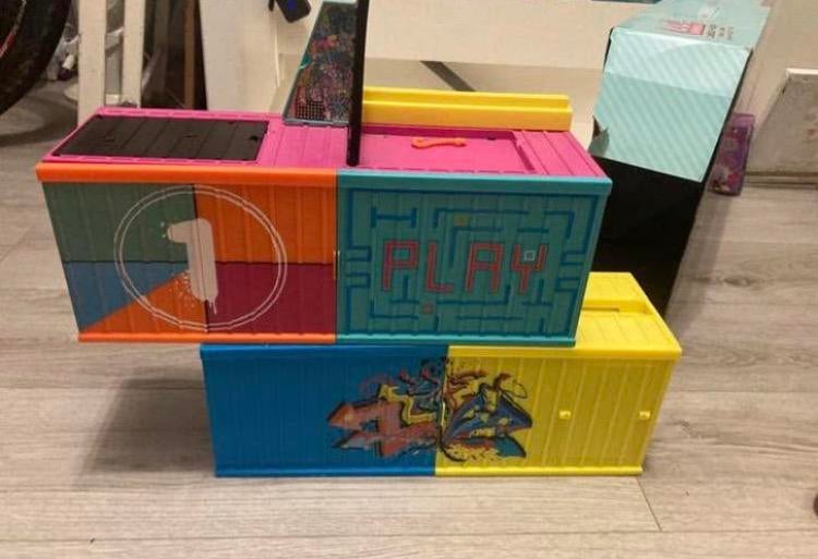 Lol surprise clubhuis / clubhouse met bijbehorende doos!, Ophalen of Verzenden, Zo goed als nieuw, Poppenhuis