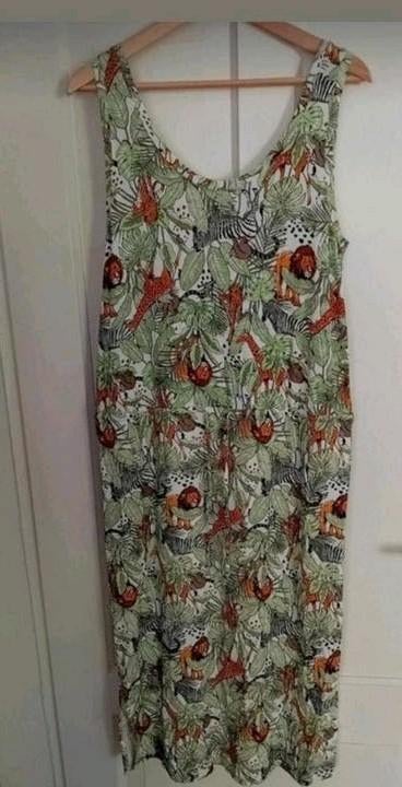 Zomerse Safari Jurk met Taillekoord - Maat M/L, Kleding | Dames, Maat 38/40 (M), Verzenden, Onbekend, Zo goed als nieuw