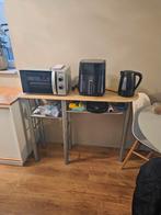 Gratis af te halen bartafel, Ophalen, 25 tot 50 cm, Rechthoekig, 100 tot 150 cm