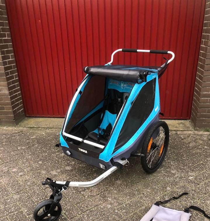 Thule coaster xt  fietskar wandelwagen inklapbaar, Fietsen en Brommers, Fietsaccessoires | Aanhangers en Karren, Ophalen of Verzenden