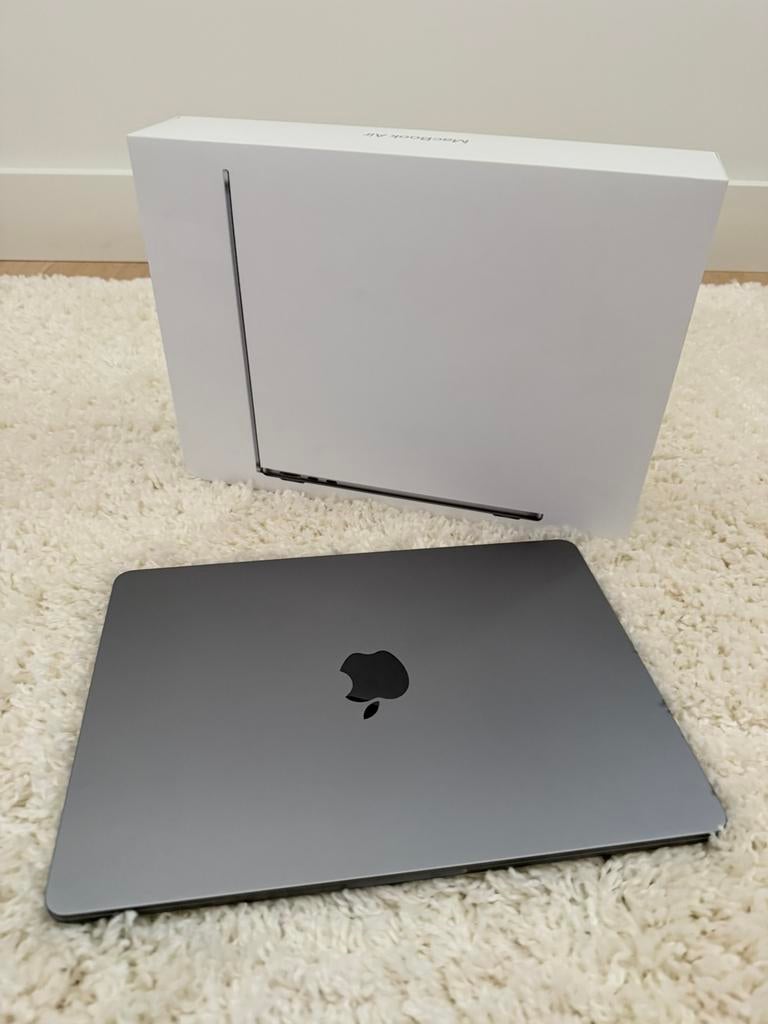 Macbook air M2 13,6 inch 8GB RAM 256GB in nieuwstaat., Computers en Software, Apple Macbooks, Ophalen, 256 GB, Qwerty, 8 GB