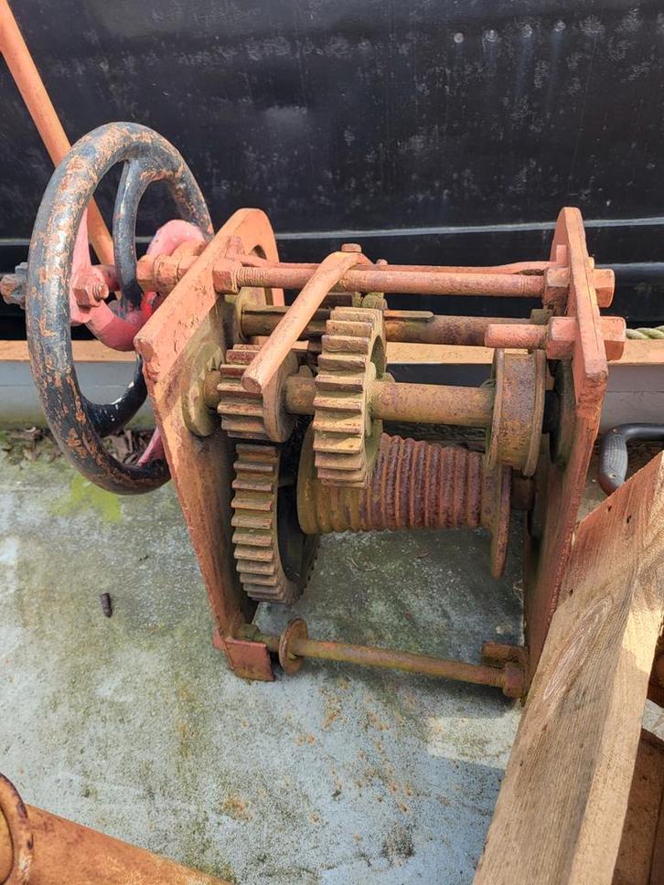 Historische zwaardlier voor platbodem, Watersport en Boten, Bootonderdelen, Gebruikt, Ophalen