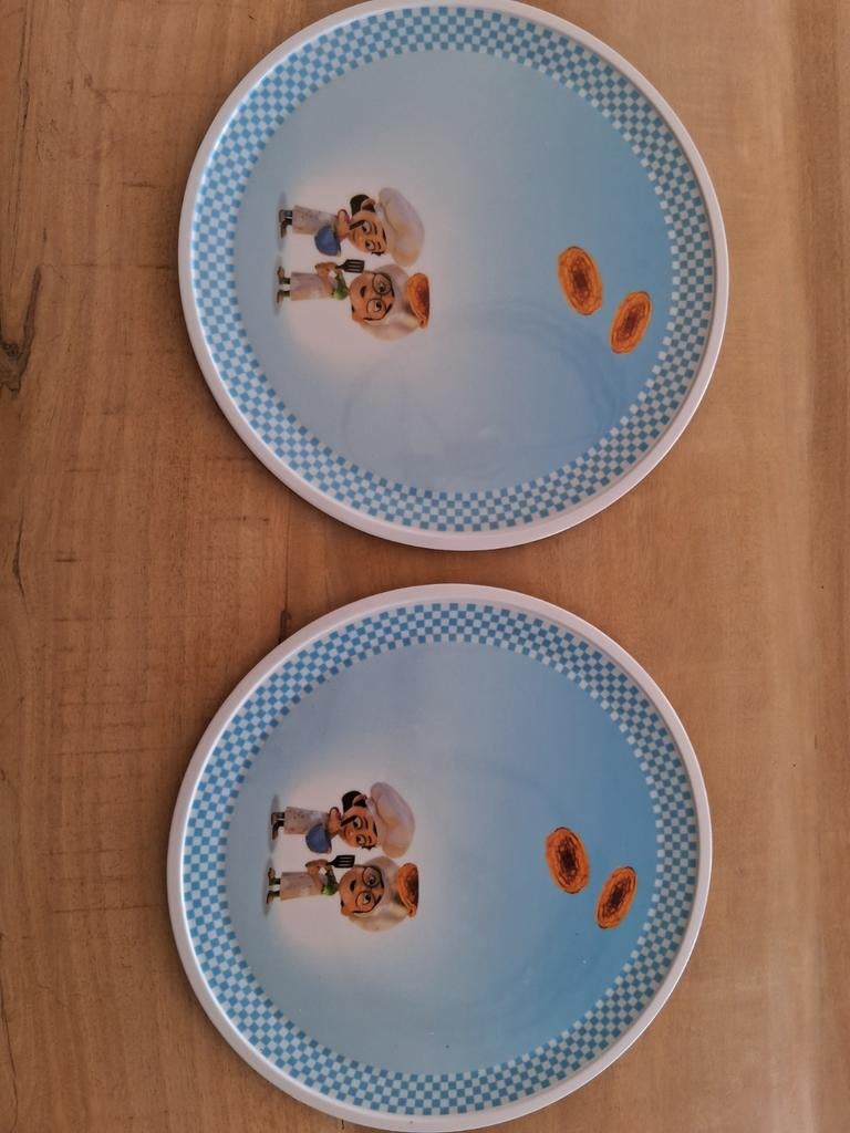 2 leuke pannenkoeken borden hard plastic, Ophalen of Verzenden, Zo goed als nieuw