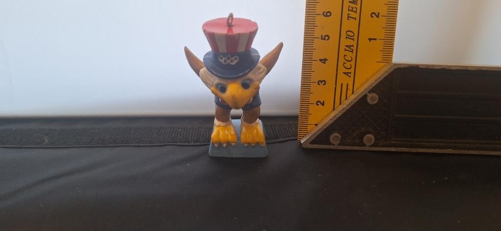 Olympische spelen 1992 mascotte poppetje (26226), Verzamelen, Poppetjes en Figuurtjes, W. berrie com., ., Ophalen of Verzenden