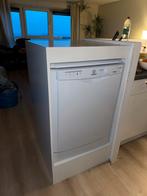 Indesit Vaatwasser, Witgoed en Apparatuur, Vaatwasmachines, Ophalen of Verzenden, Gebruikt, 45 tot 60 cm, 85 tot 90 cm