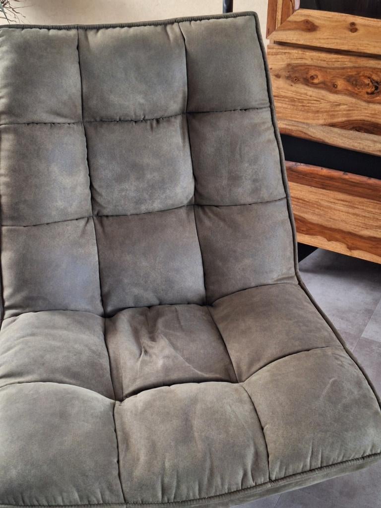 Comfortabele groene stoel - perfect voor ontspanning, Ophalen of Verzenden, Gebruikt, Modern, Comfortabel, Eén