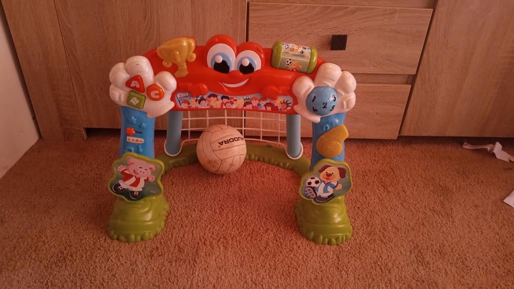 Clementoni  doel met bal, Ophalen of Verzenden, Gebruikt, 2 tot 4 jaar