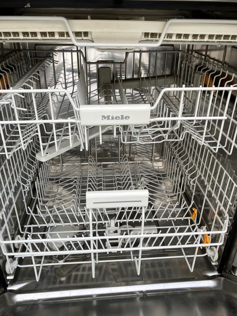 MIELE ONDERBOUW VAATWASSER TE KOOP, Minder dan 85 cm, 60 cm of meer, Minder dan 10 liter, Refurbished