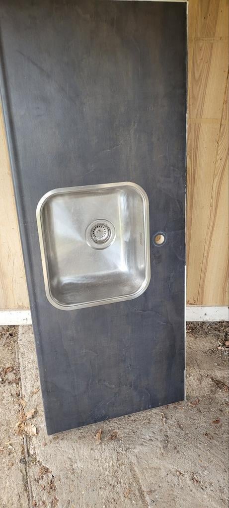 Aanrechtblad met RVS spoelbak, Ophalen