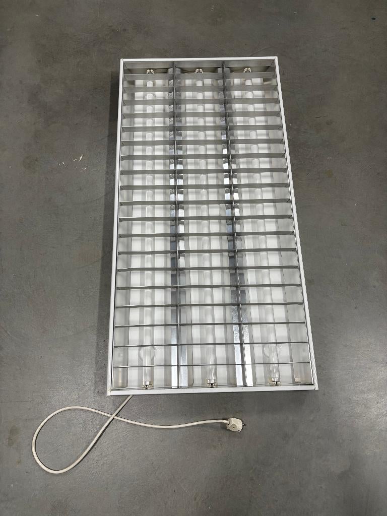 TL bak, Ophalen, Gebruikt, 50 tot 200 watt, Lamp met armatuur