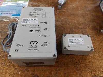 Antenne verdeler RR Electronics AV 205, Watersport en Boten, Bootonderdelen, Gebruikt