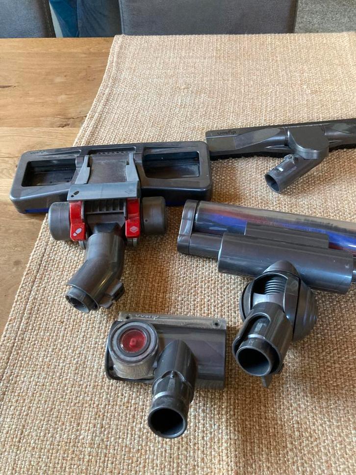 Hulpstukken Dyson stofzuiger, Witgoed en Apparatuur, Onderdelen en Toebehoren, Zo goed als nieuw, Ophalen of Verzenden