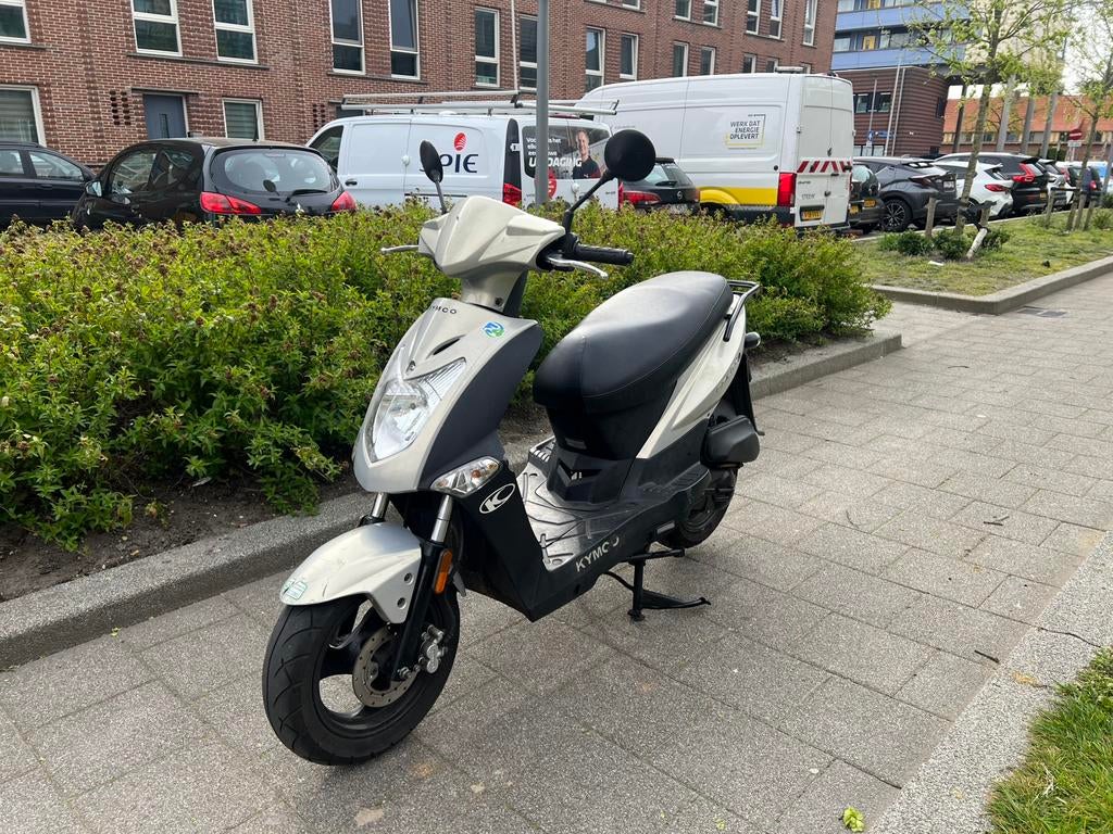 Kymco Agility 2019 | Start rijd remt goed | Sym fiddle orbit, Fietsen en Brommers, Ophalen of Verzenden, Zo goed als nieuw, Agility