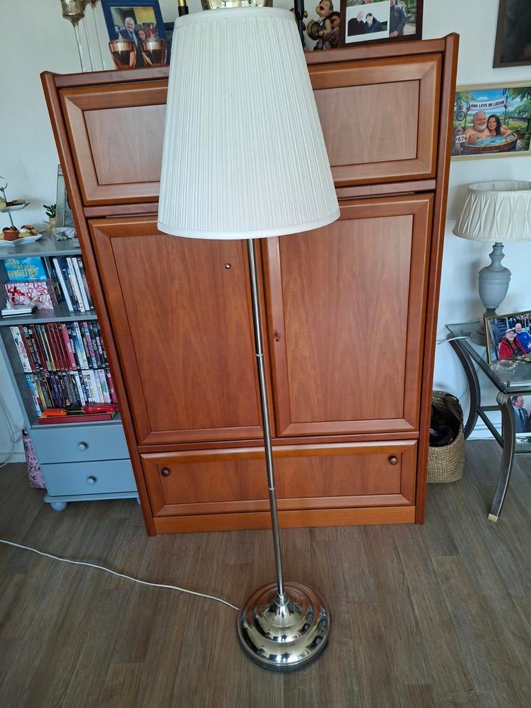Staande lamp, Ophalen, Zo goed als nieuw, 150 tot 200 cm