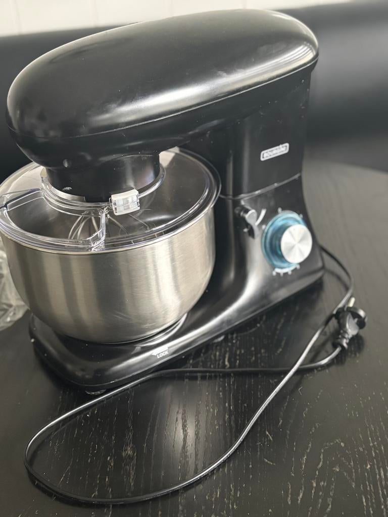 Deeg machine, 4 liter of meer, Ophalen of Verzenden, Zo goed als nieuw, 3 snelheden of meer