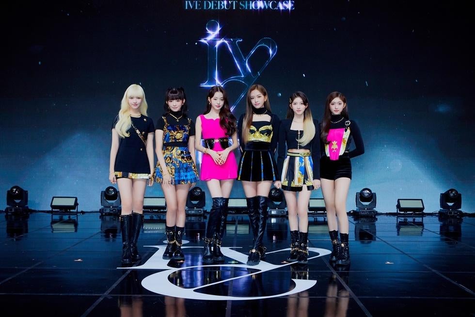 Ive (kpop) albums te koop., Ophalen, Gebruikt, Aziatisch