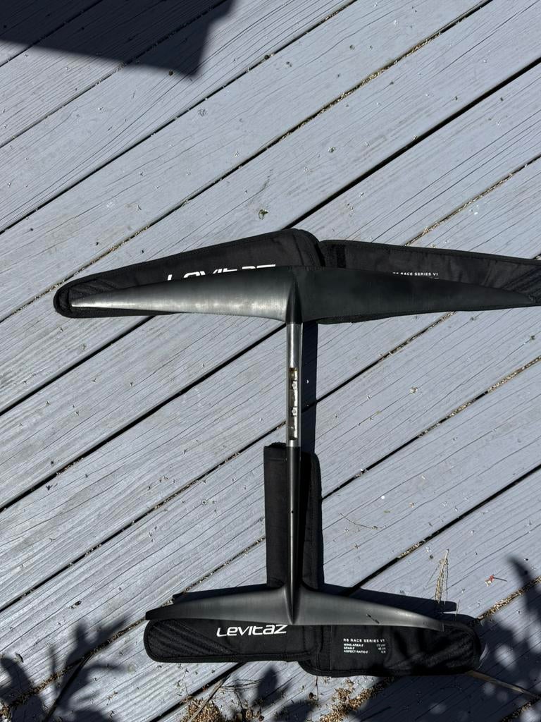 Levitaz R6 plane race foil, Ophalen of Verzenden, Zo goed als nieuw