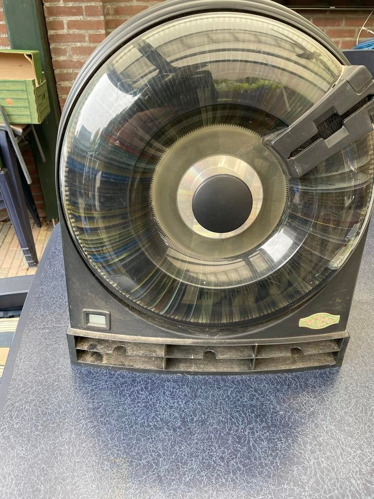 Tombox CD-opberger met diverse cd's, Ophalen, Kunststof, Gebruikt, 150 discs of meer