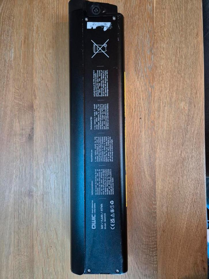 Qwic Premium-Inter fietsaccu met Lader, Fietsen en Brommers, Fietsaccessoires | Fietsaccu's, Gebruikt, Ophalen