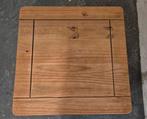 Stevig houten kleine salontafel., Ophalen, Gebruikt, 100 tot 150 cm, 50 tot 100 cm