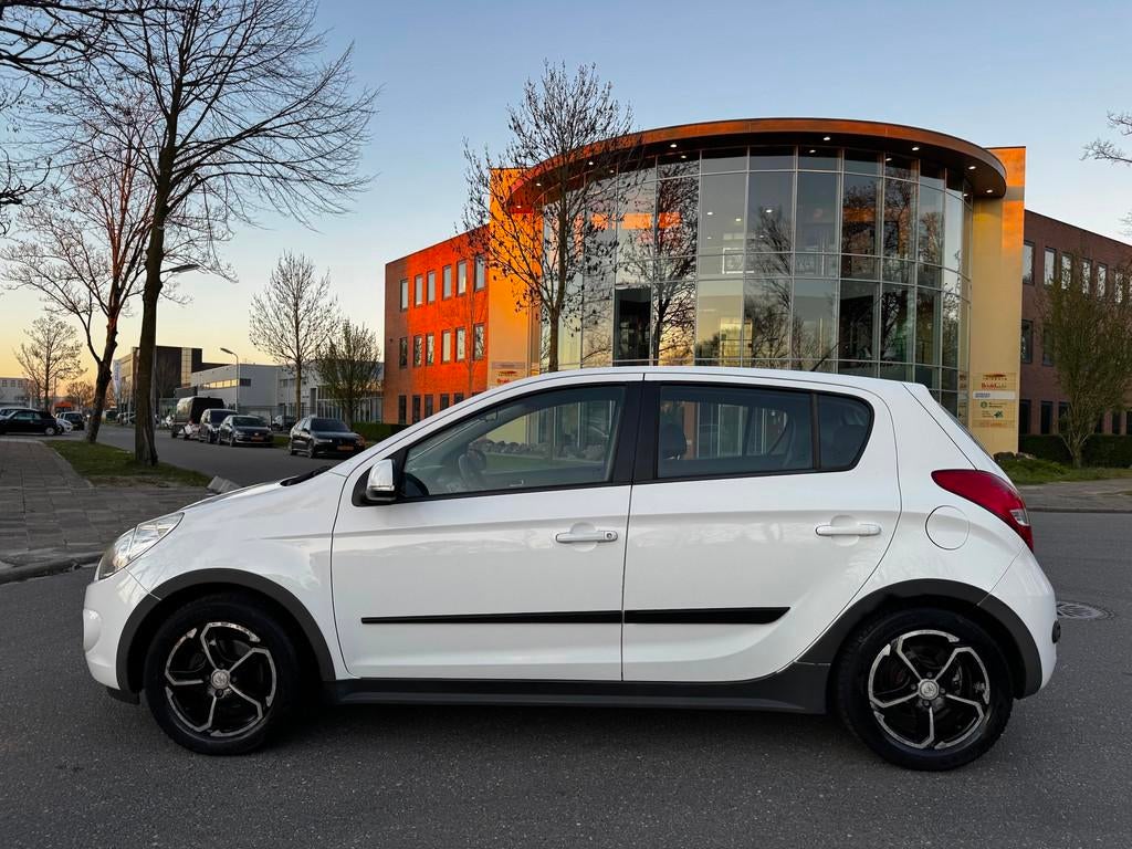 Hyundai I20 1.2i i-Motion|LPG|CRUISE|AIRCO|, Auto's, Euro 5, 450 kg, Gebruikt, 31 €/maand