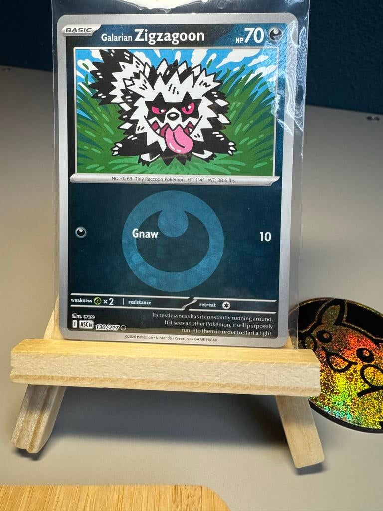 Pokémon Kaart: Galarian Zigzagoon - 130/217, Ophalen of Verzenden, Zo goed als nieuw, Losse kaart