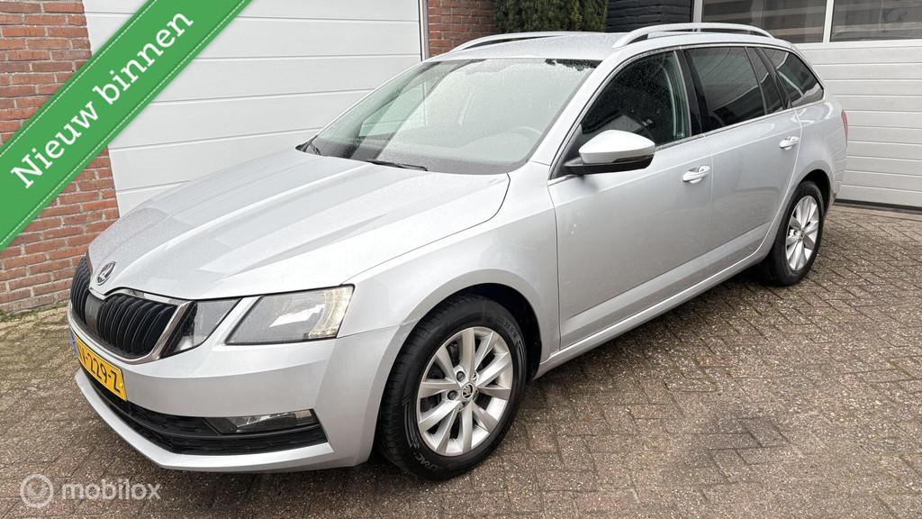 Skoda Octavia Combi 1.0 TSI Greentech Ambition Business, Auto's, Skoda, Gebruikt, 49 €/maand, Origineel Nederlands, Handgeschakeld