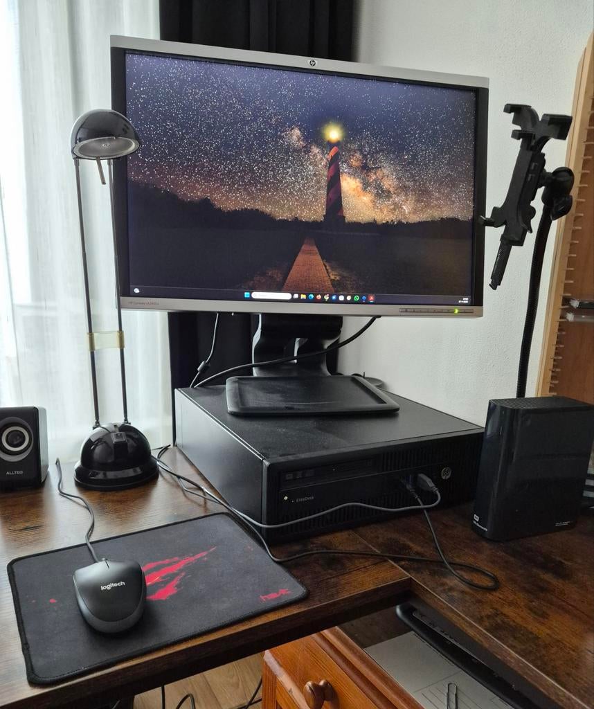 Zeer complexe pc (alles in êên aankoop), Boeken, Informatica en Computer, Ophalen, Zo goed als nieuw, Hardware