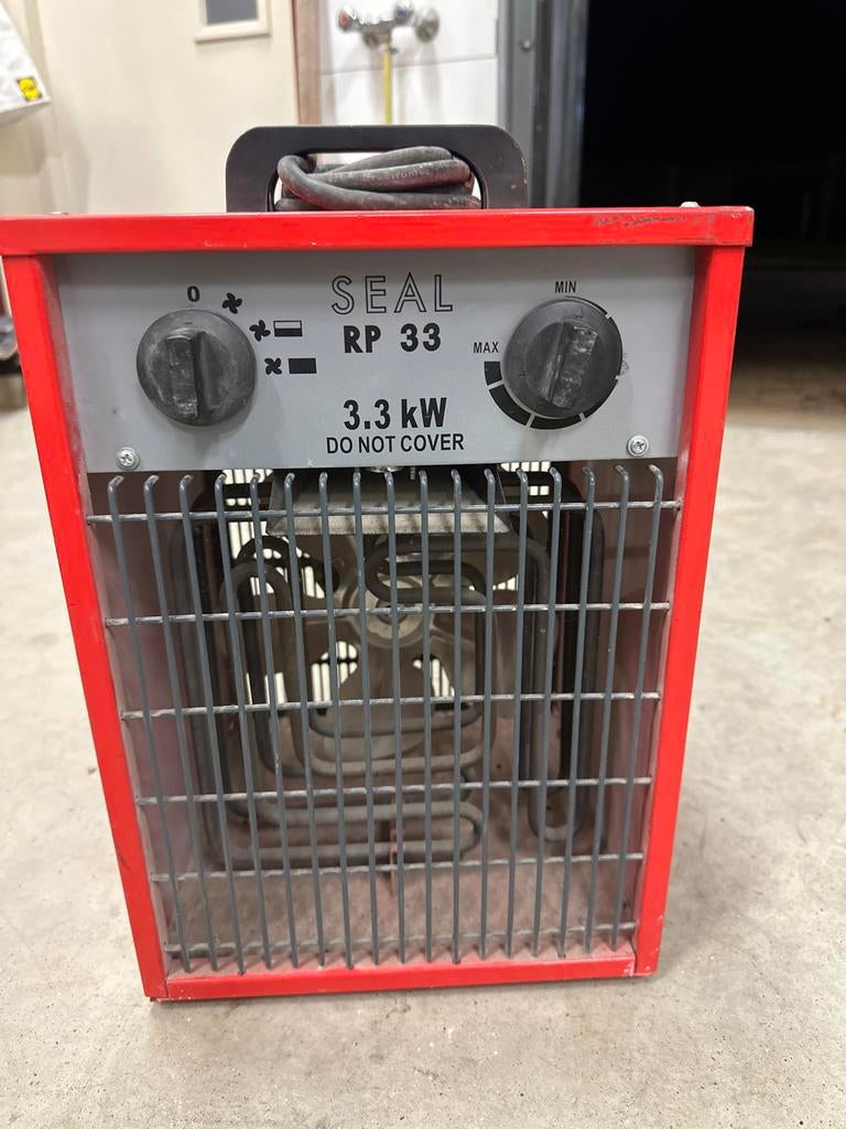 SEAL RP 33 elektrische kachel 3.3 kW, Ophalen, 30 tot 80 cm, Gebruikt, Kachel